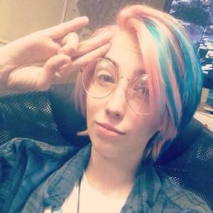 Meet your Posher, Keanna